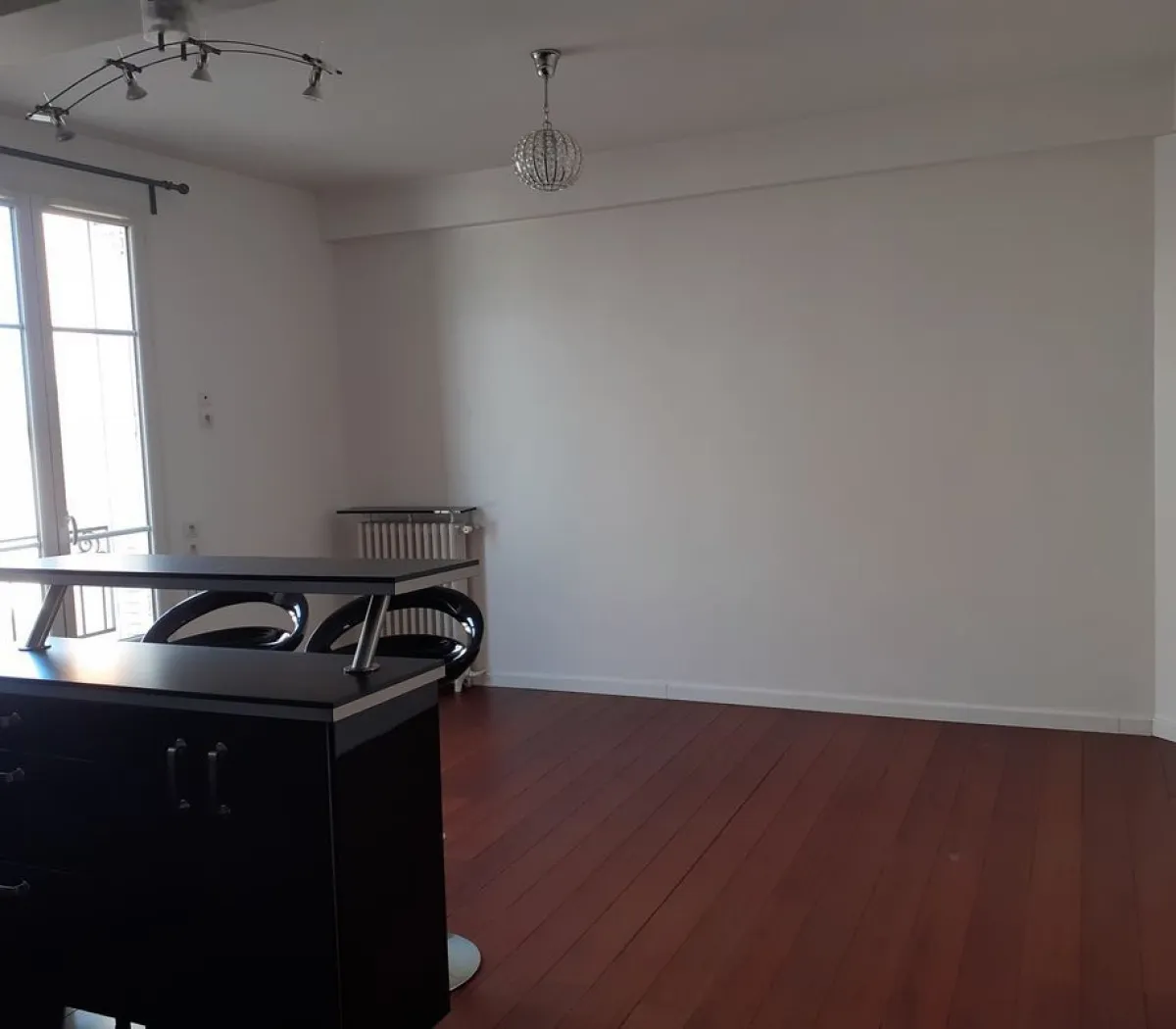 Location Courbevoie Appartement 6a438fb150f5