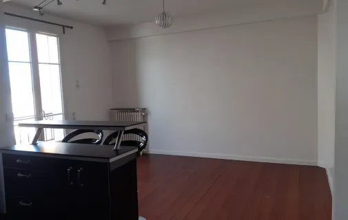 Location Courbevoie Appartement 6a438fb150f5