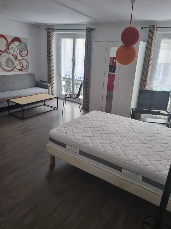 Location Paris Appartement 6a43917825cf