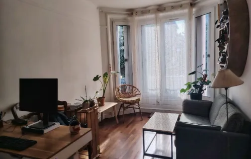 Location Suresnes Appartement 6a43caf56c8a