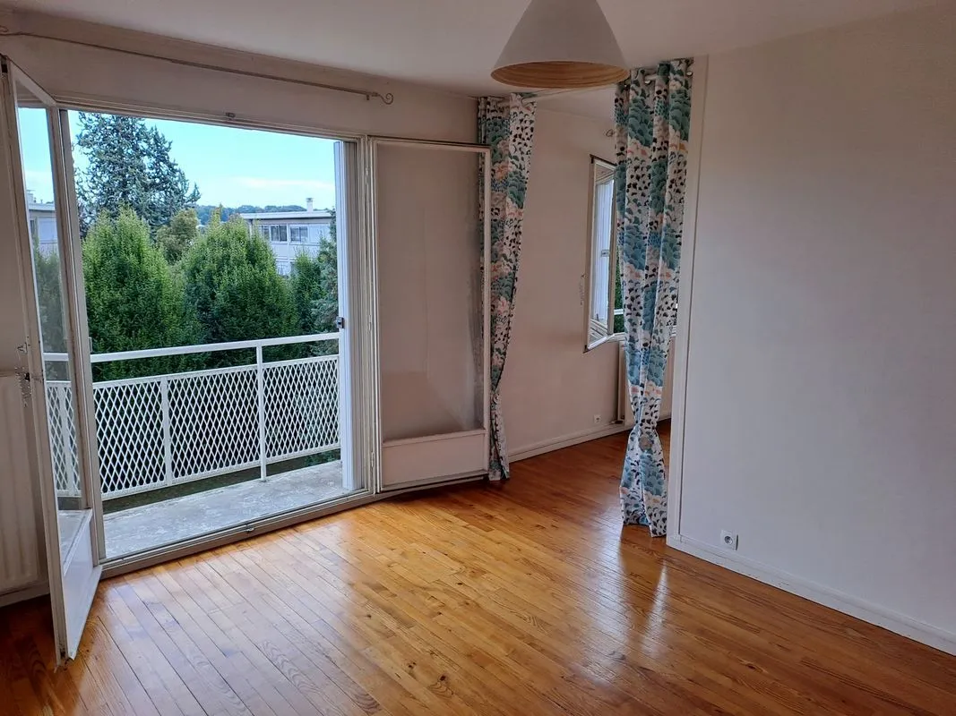 Location Bourg-la-Reine Appartement 6a43ea79c1f1