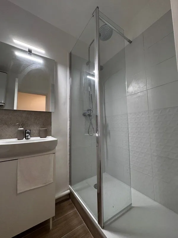 Location Marseille Appartement 6a43f753b14f