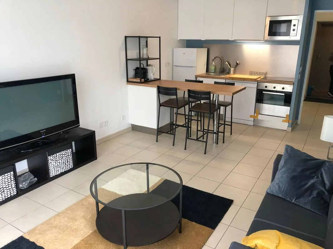 Location Villeurbanne Appartement 6a446132babe
