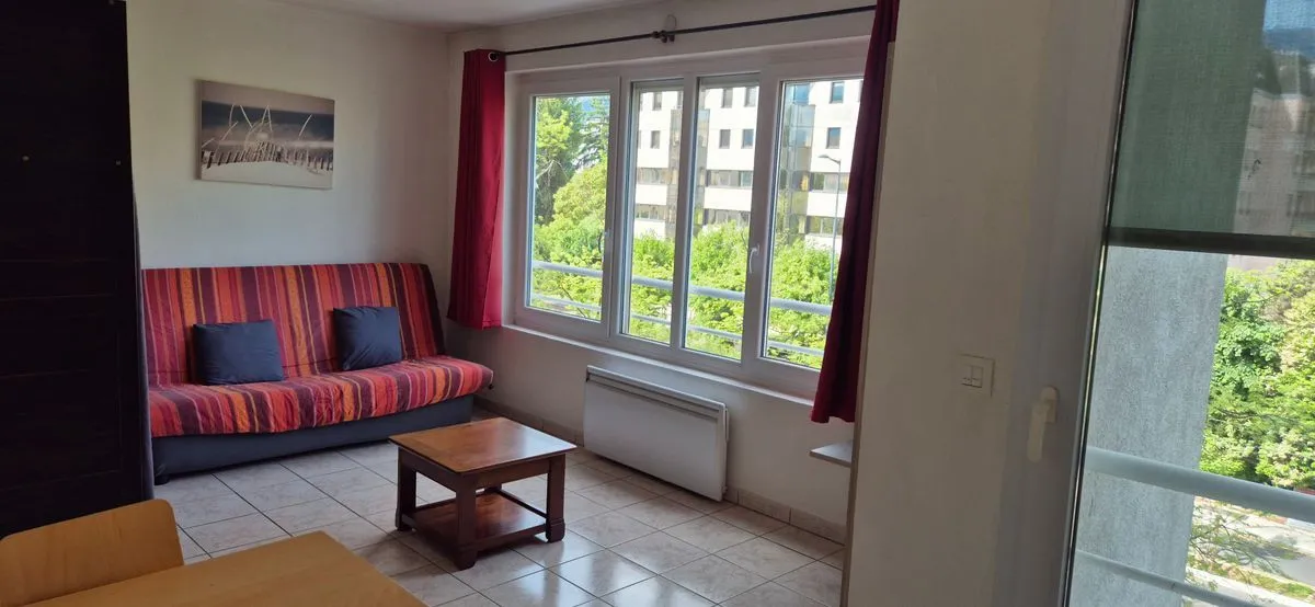 Location Grenoble Appartement 6a44637f9061
