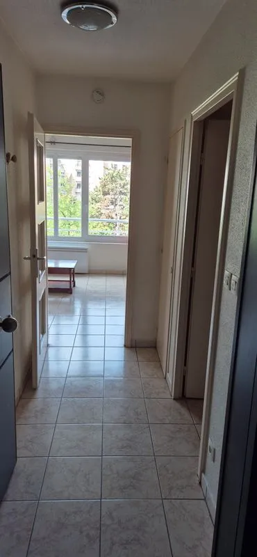 Location Grenoble Appartement 6a44637f9061