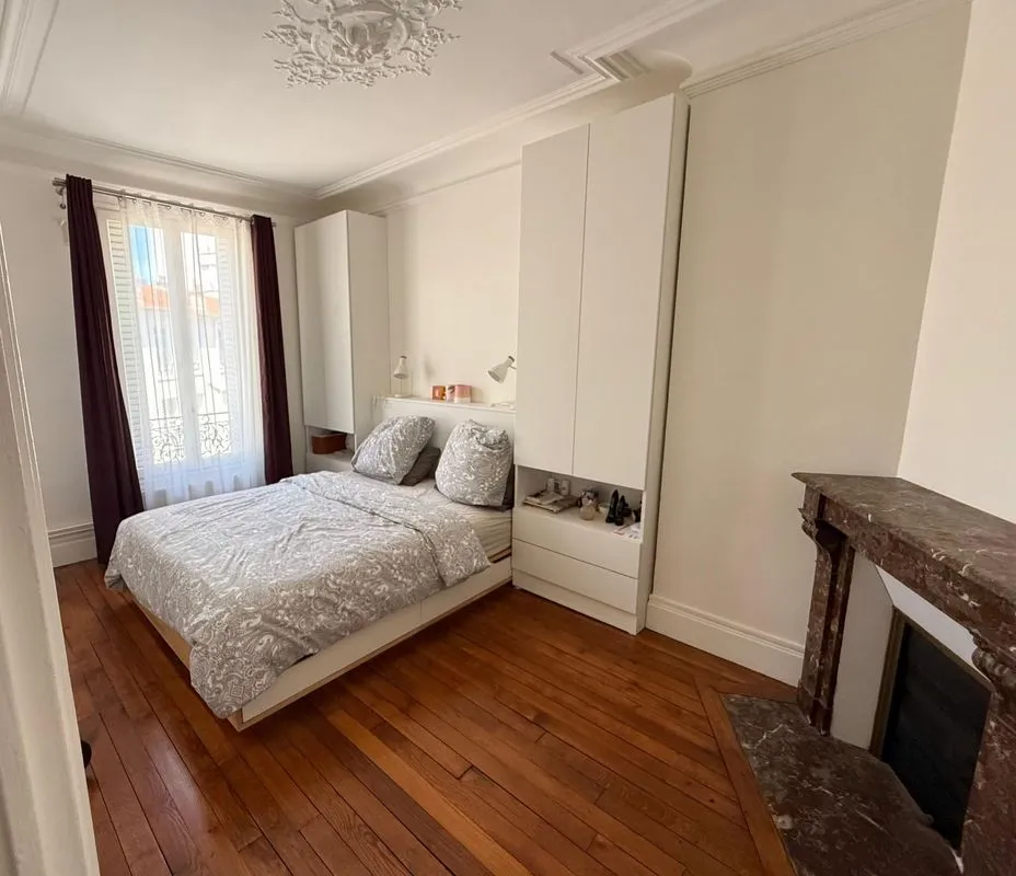 Location Asnières-sur-Seine Appartement 6a44e5aab794