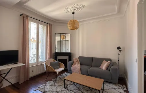 Location Asnières-sur-Seine Appartement 6a44e5aab794