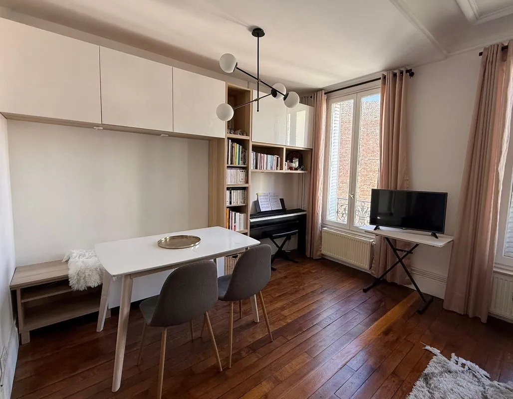 Location Asnières-sur-Seine Appartement 6a44e5aab794