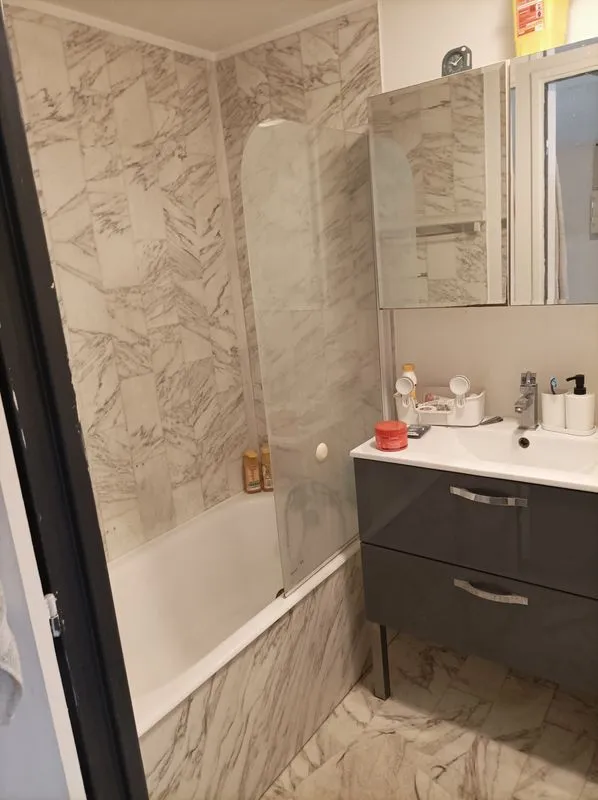 Location Toulon Appartement 6a451209504d