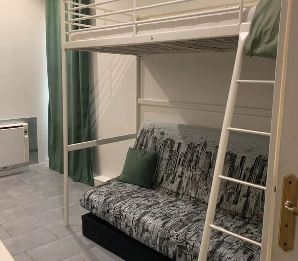 Location Tours Appartement 6a4513fb41f3