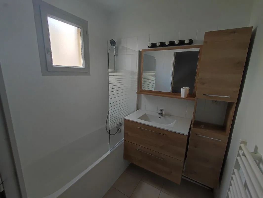 Location Villeurbanne Appartement 6a45163616b5