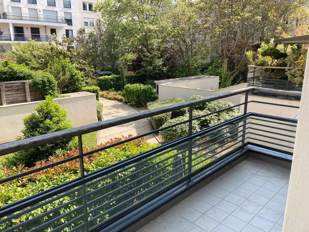 Location Suresnes Appartement 6a45a5a889fc