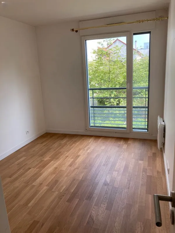 Location Suresnes Appartement 6a45a5a889fc