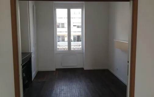 Location Lyon Appartement 6a463eea107d