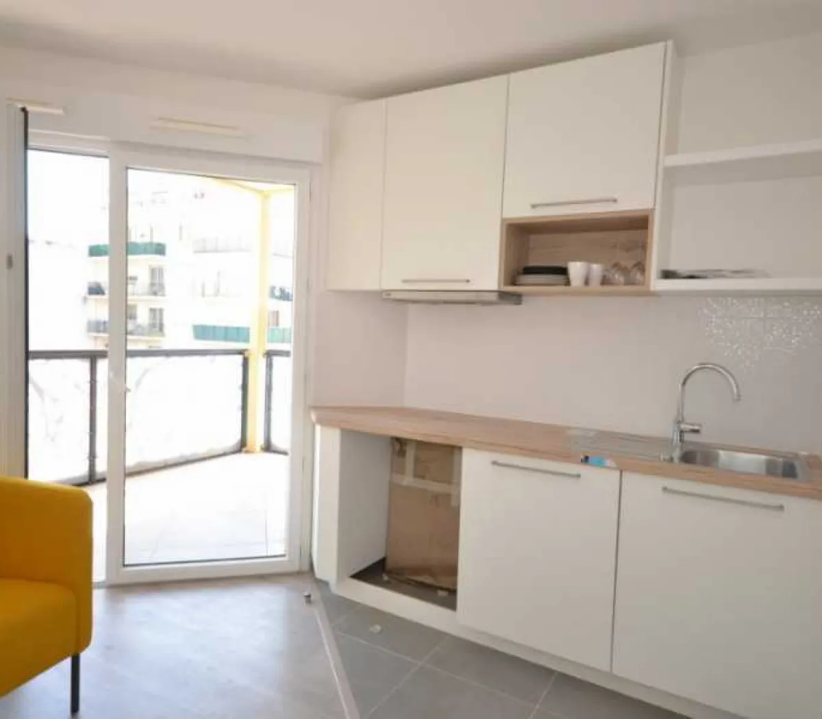 Location Courbevoie Appartement 6a4641d4b746
