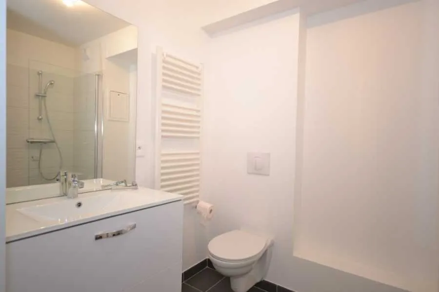 Location Courbevoie Appartement 6a4641d4b746
