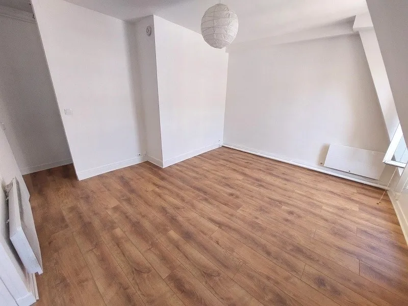Location Paris Appartement 6a4642d0dbd8