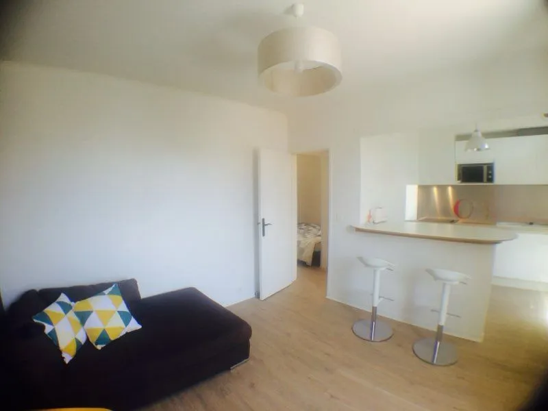 Location Marseille Appartement 6a464d56146e