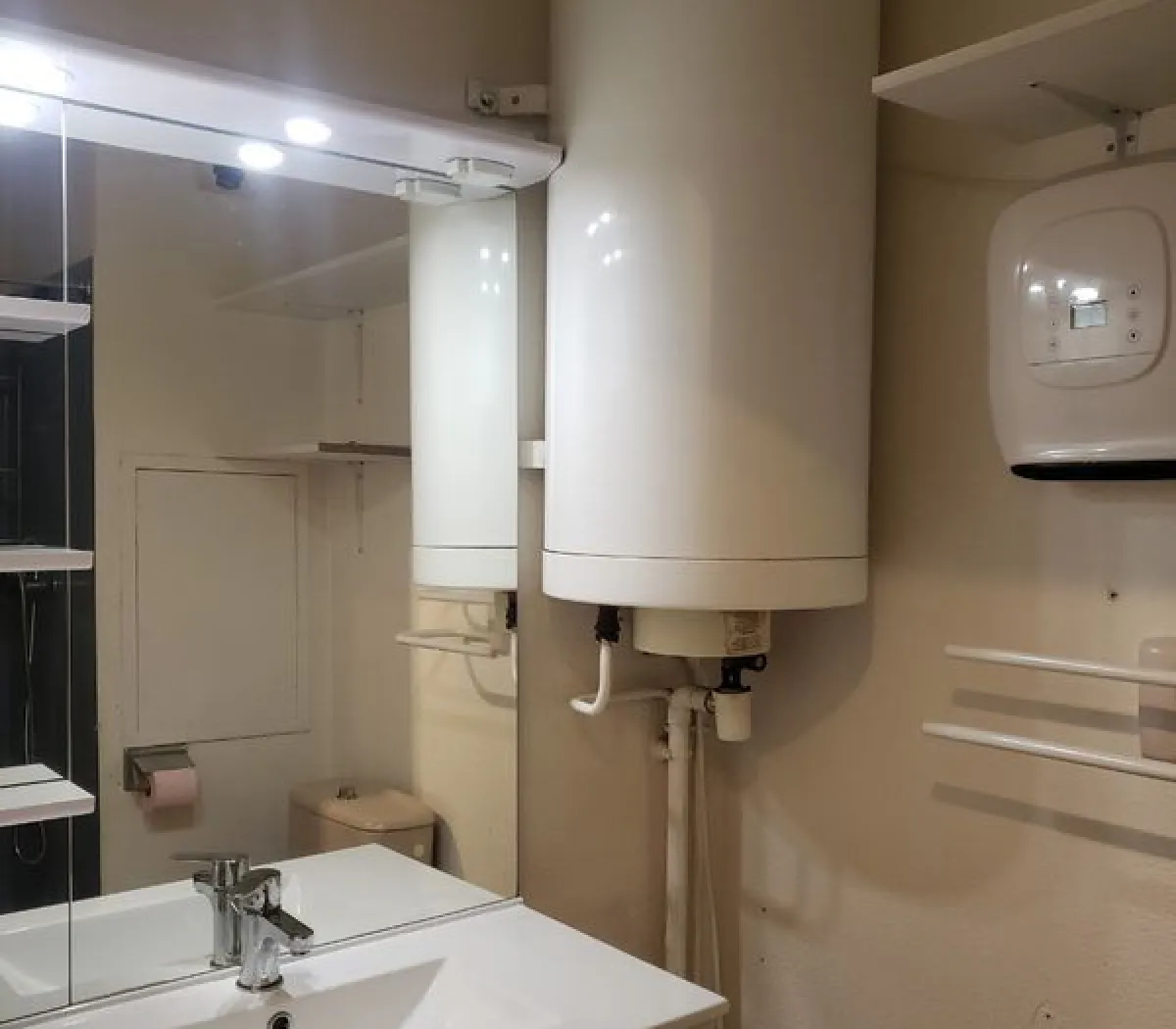 Location Grenoble Appartement 6a4717118ebb