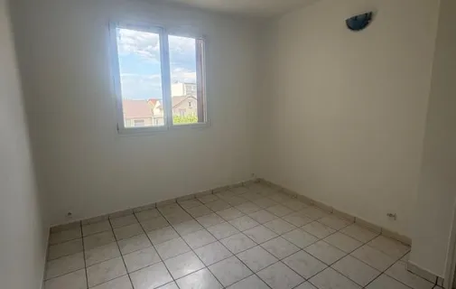 Location Bobigny Appartement 6a471ab9da43