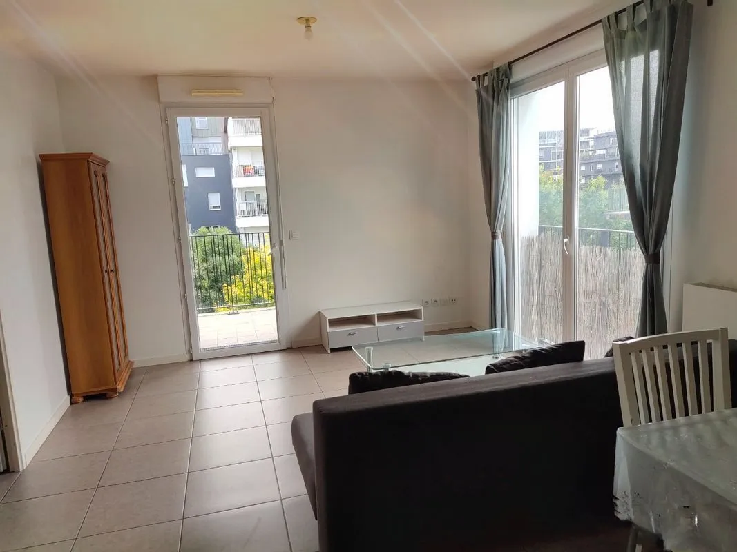 Location Bordeaux Appartement 6a472099df0a