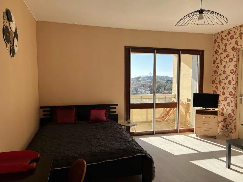 Location Bordeaux Appartement 6a477a6f36b6