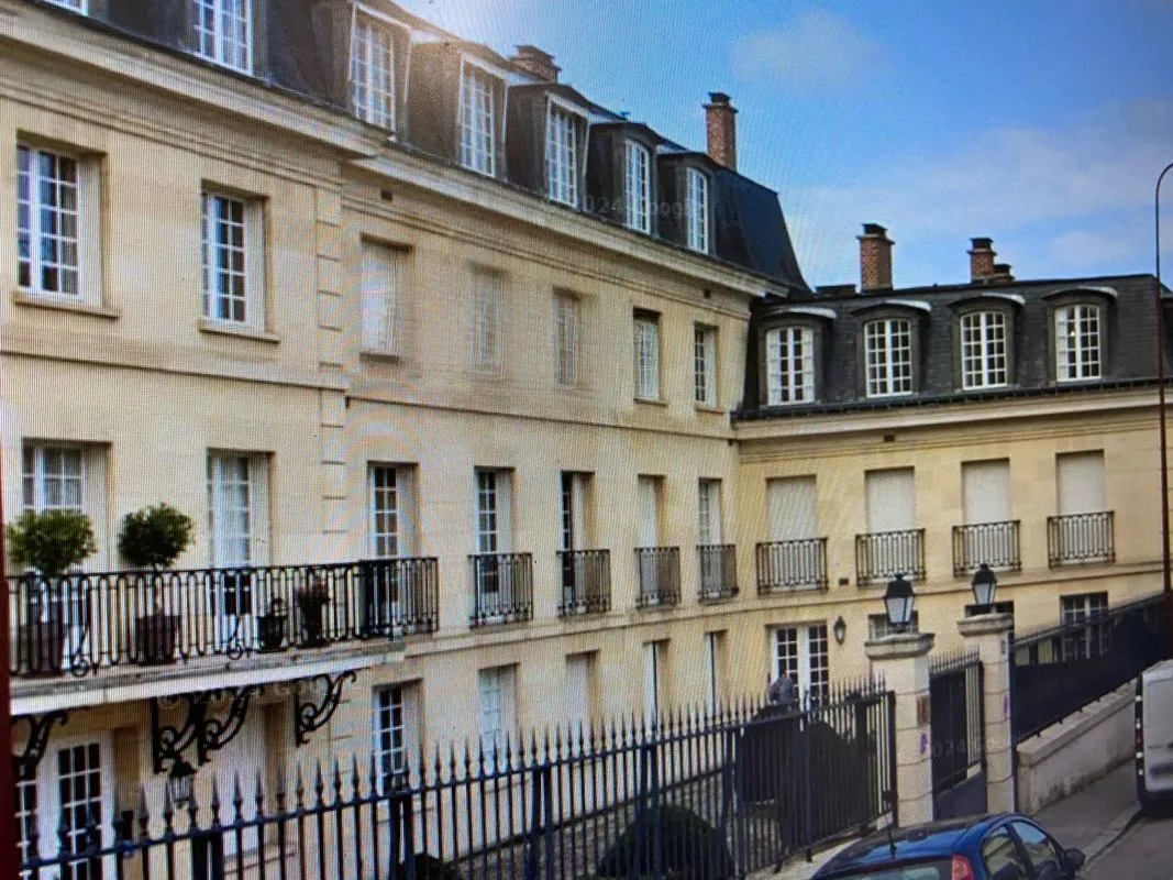 Location Versailles Appartement 6a477f1ab7ba