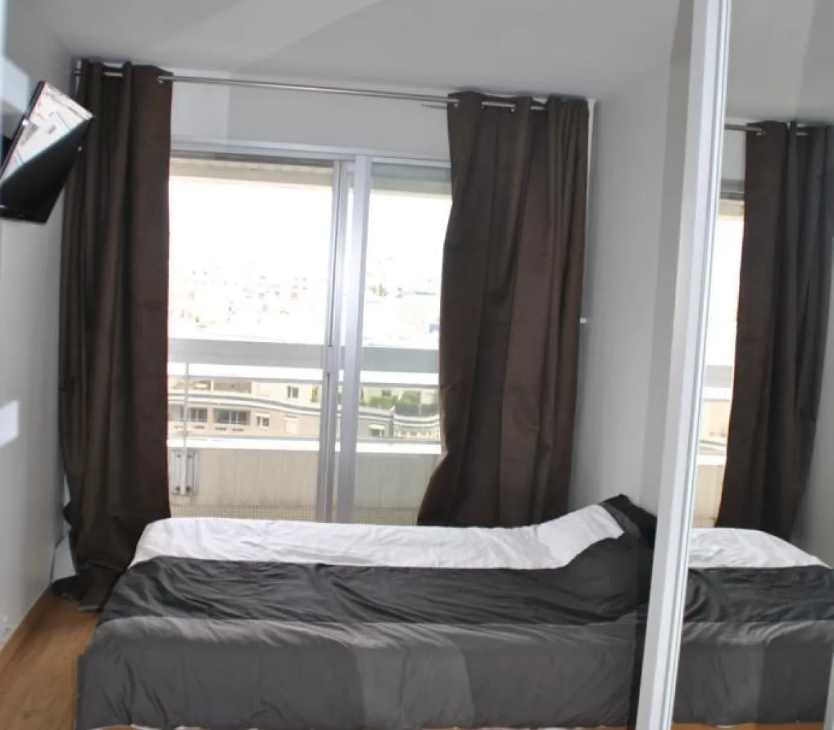 Location Paris Appartement 6a47822519ed