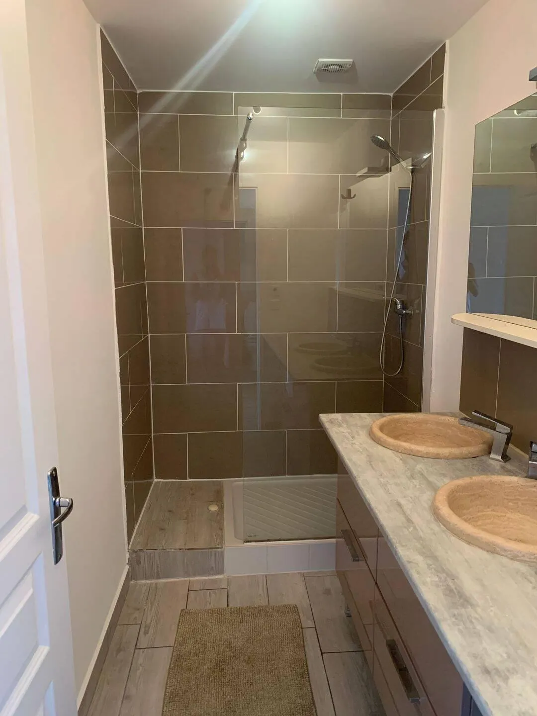 Location Marseille Appartement 6a4782374e55