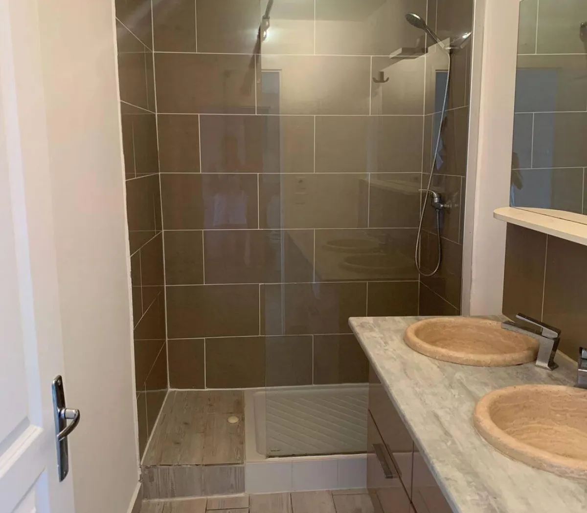 Location Marseille Appartement 6a4782374e55