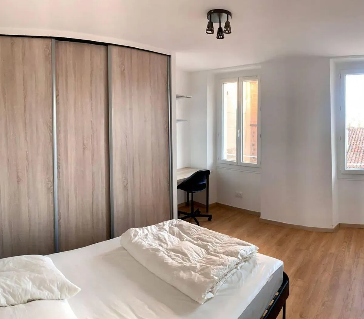 Location Marseille Appartement 6a4782374e55