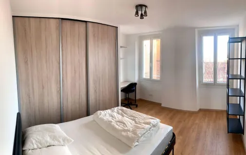 Location Marseille Appartement 6a4782374e55