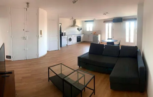 Location Marseille Appartement 6a4782374e55