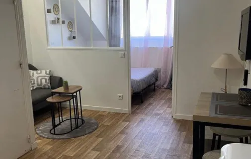 Location Paris Appartement 6a478733d909