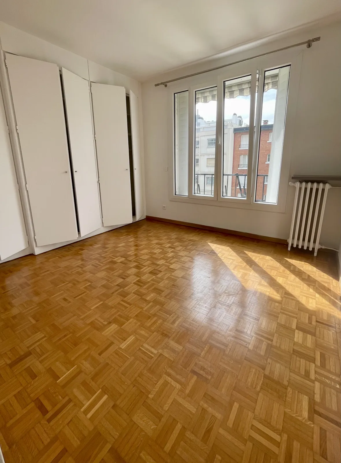 Location Neuilly-sur-Seine Appartement 6a47a135809a