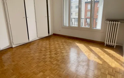 Location Neuilly-sur-Seine Appartement 6a47a135809a