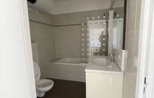 Location Neuilly-sur-Seine Appartement 6a47a135809a