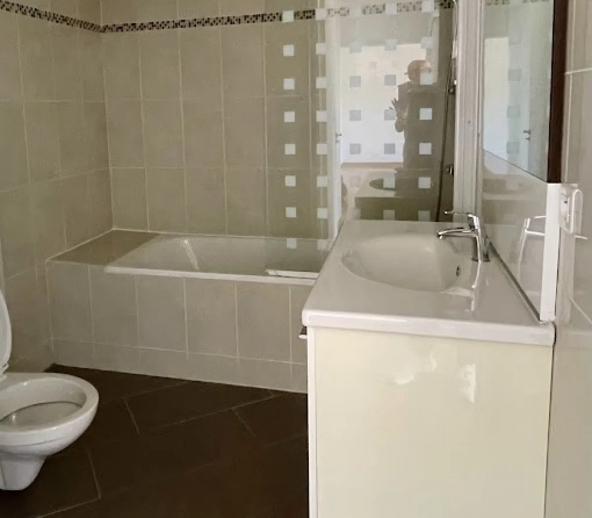 Location Neuilly-sur-Seine Appartement 6a47a135809a