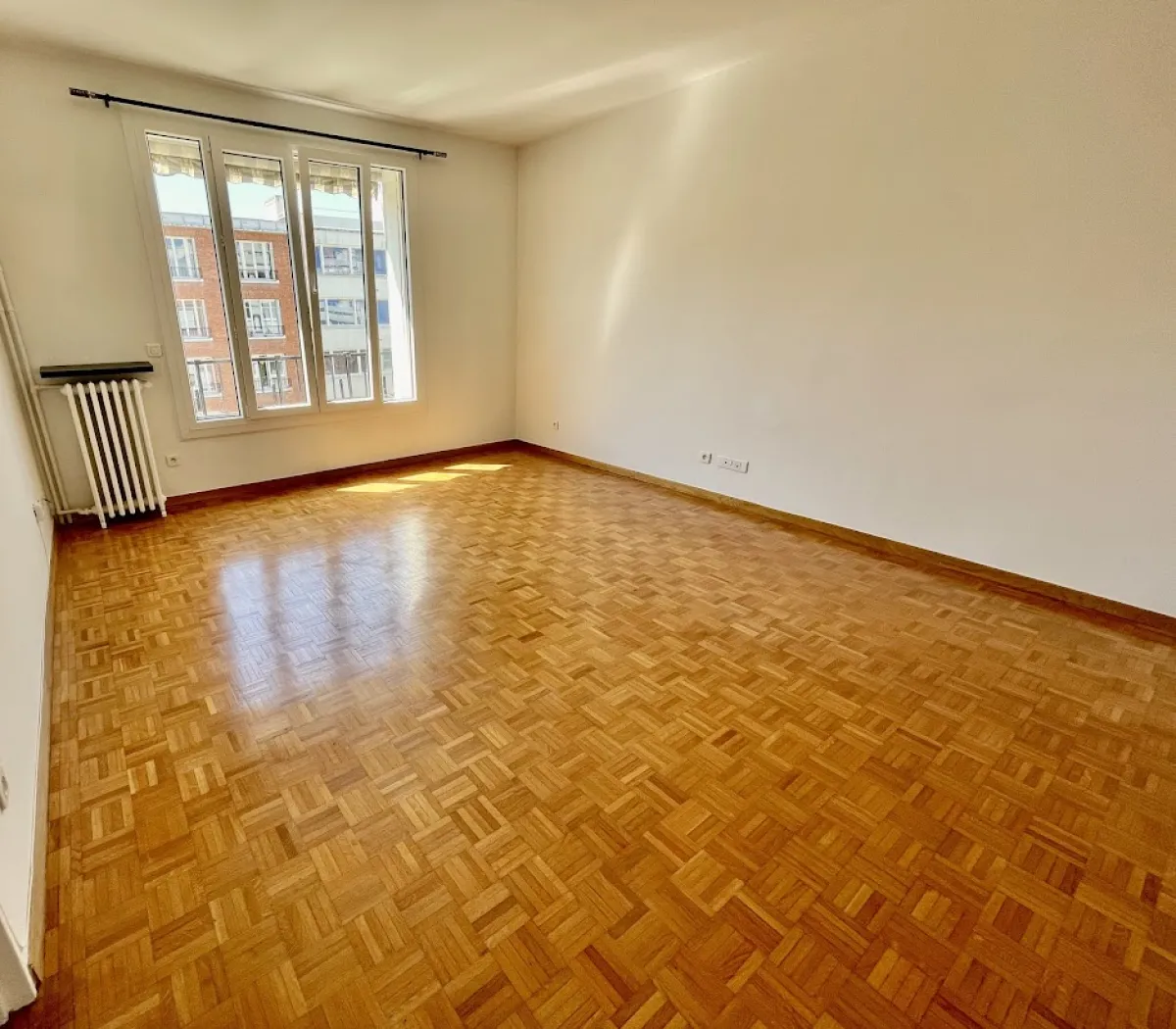 Location Neuilly-sur-Seine Appartement 6a47a135809a