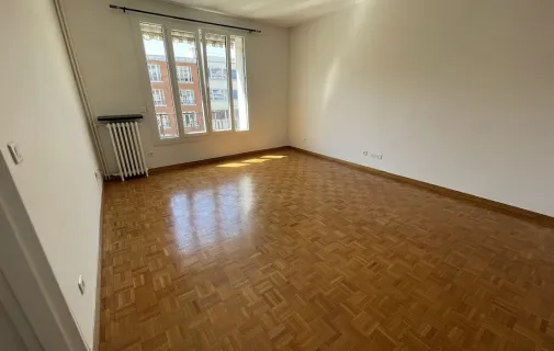 Location Neuilly-sur-Seine Appartement 6a47a135809a