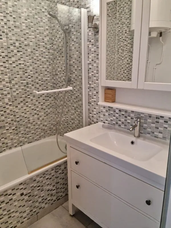 Location Levallois-Perret Appartement 6a47af8a24a4