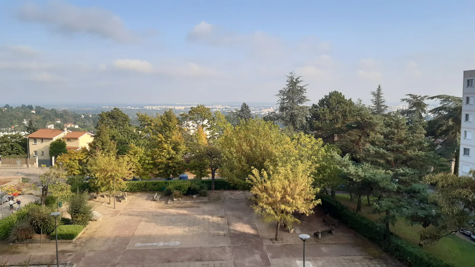 Location Caluire-et-Cuire Appartement 6a494d4aa545