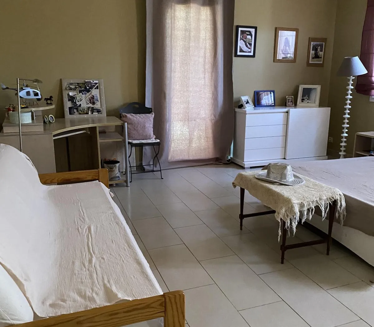 Location Curis-au-Mont-d'Or Chambre 6a4b5596ad7f