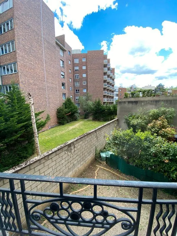 Location Issy-les-Moulineaux Appartement 6a4b64c2ba4a
