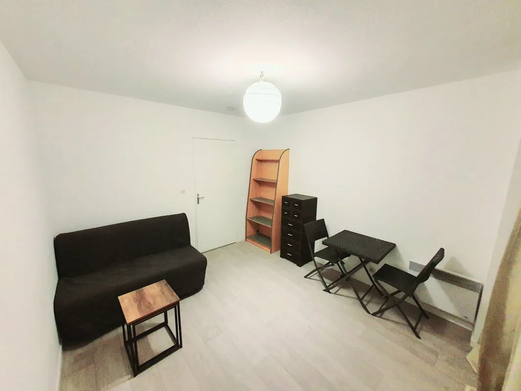 Location Issy-les-Moulineaux Appartement 6a4b669bc84f
