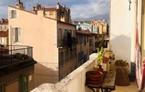 Location Marseille Appartement 6a4b6b34807a