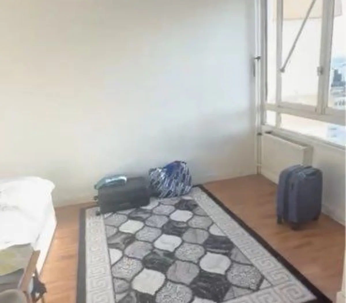 Location Aubervilliers Appartement 6a4b6e8251de