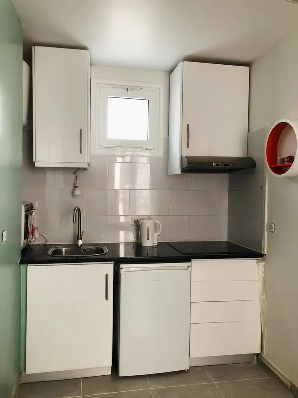 Location Ivry-sur-Seine Appartement 6a4b7c3dd5c5