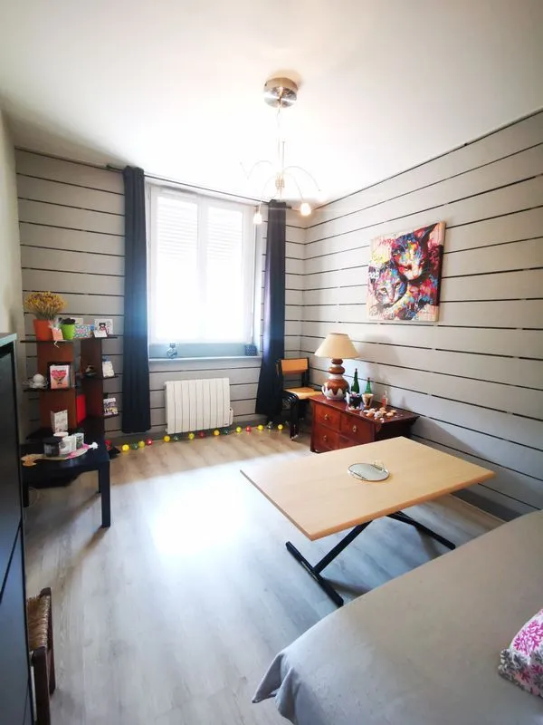Location Bordeaux Appartement 6a4b9189a3fa
