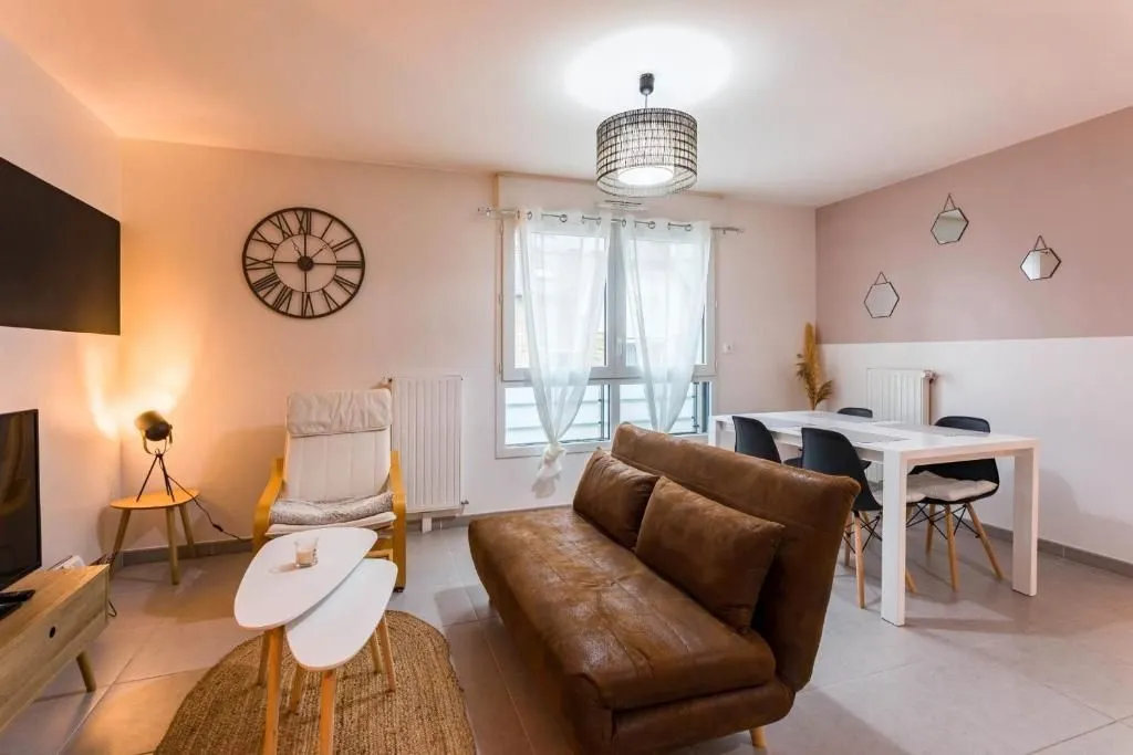Location Villeurbanne Appartement 6a4b93b74443
